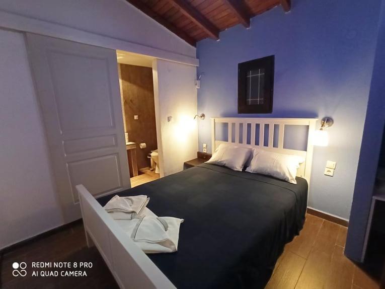 Seafront Villa Joan Nea Skioni Exterior photo